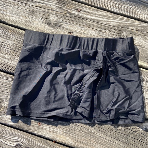 *FREE WITH PURCHASE* Beach cover up - Picture 1 of 1